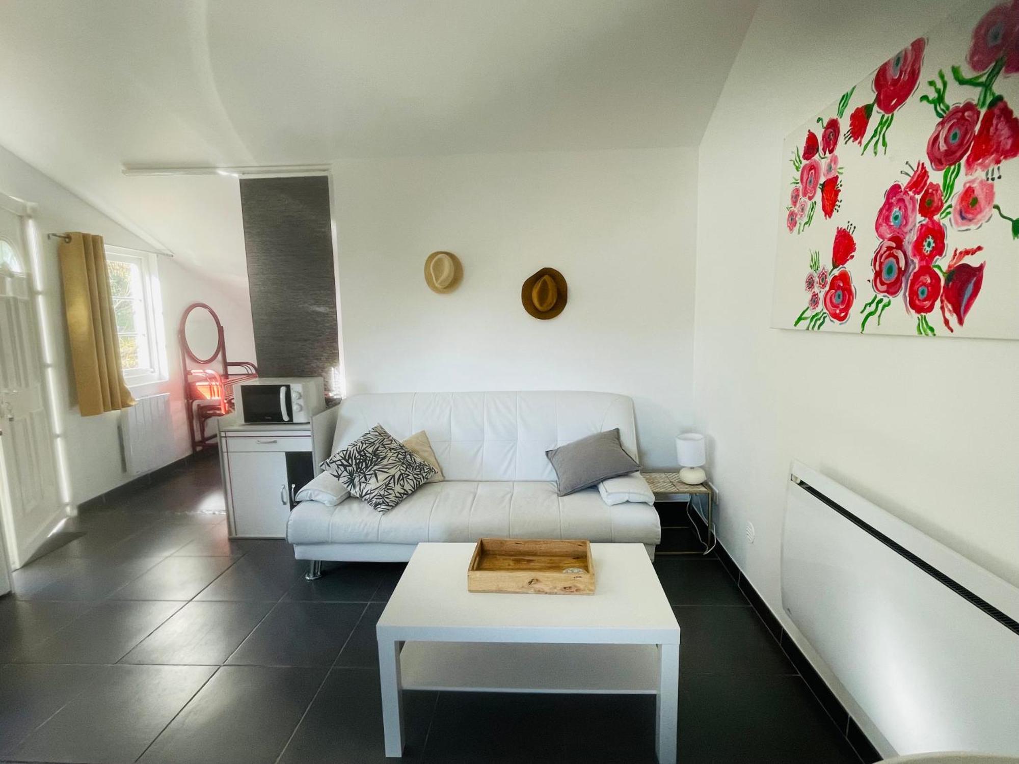 Ambition Zen Presles Hotell Presles  Eksteriør bilde