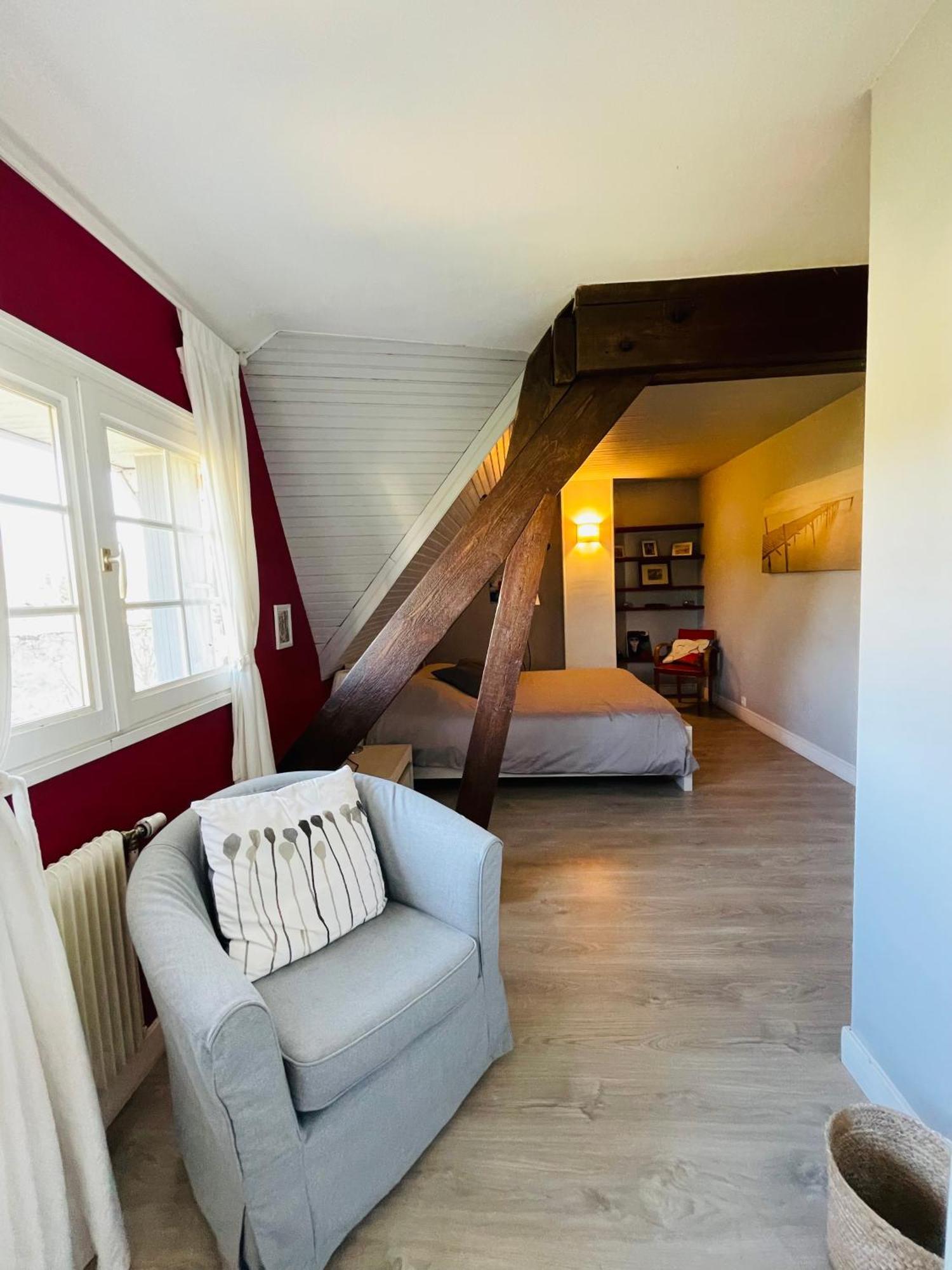 Ambition Zen Presles Hotell Presles  Eksteriør bilde
