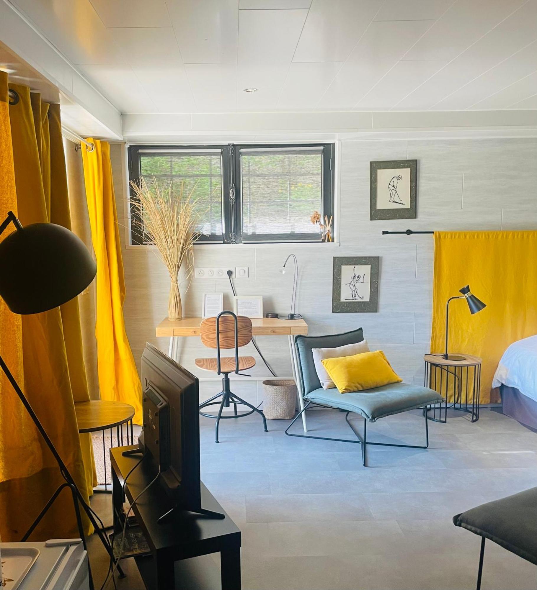 Ambition Zen Presles Hotell Presles  Eksteriør bilde